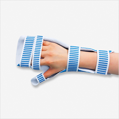 Resting pan mitt splint